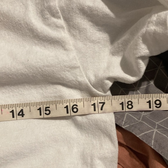 Single & Ready To Jingle White T-Shirt with Red 'Single , fun and sexy cute top - Picture 7 of 8